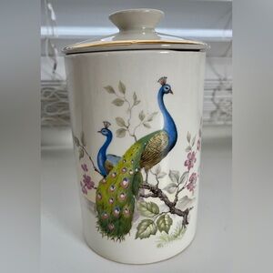 Crown Devon Fortnum & Mason Porcelain Apothecary Jar Peacock Design 6” x 3.5”